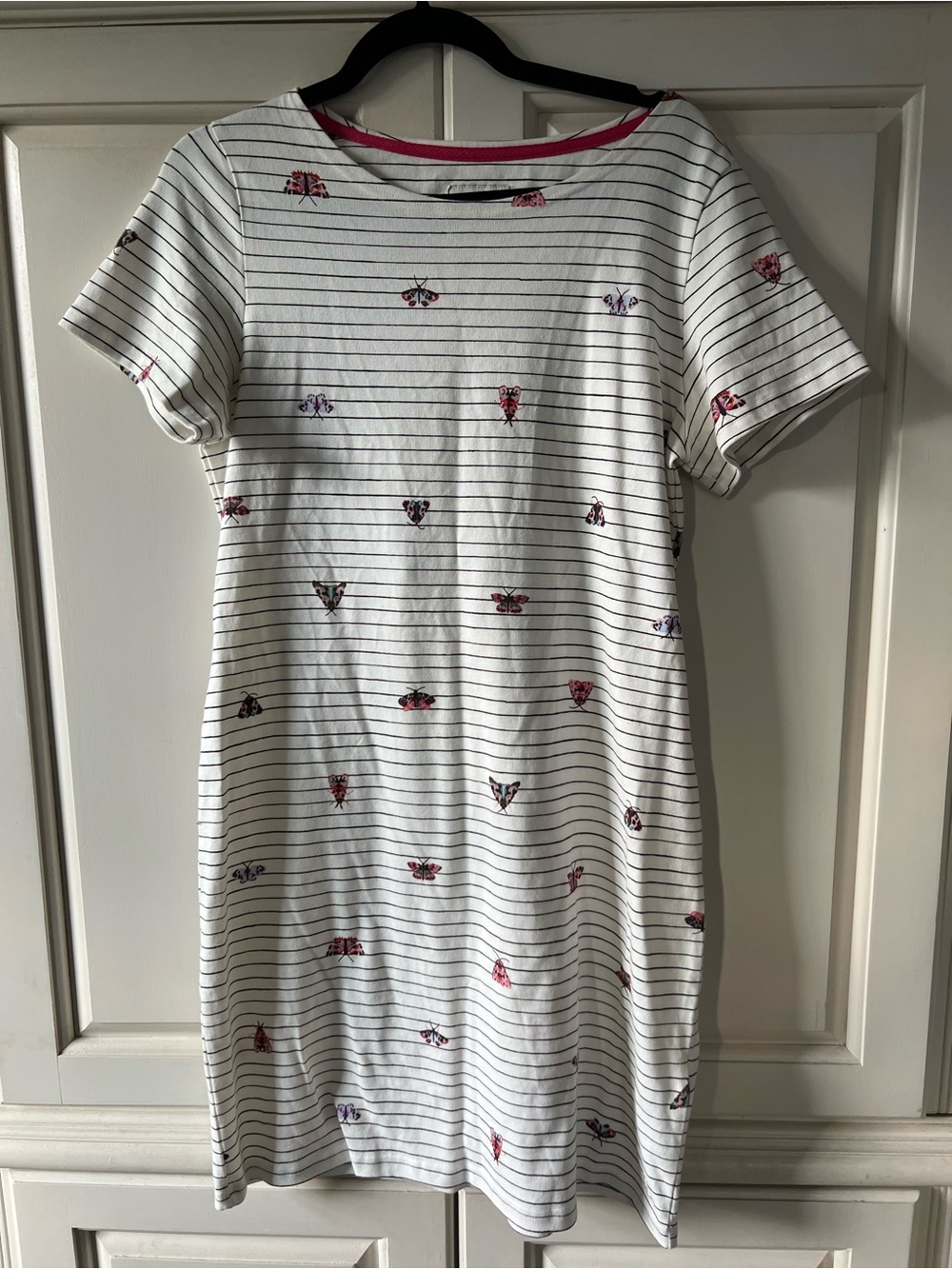 Joules Riviera Butterfly Cream and Black Stripe T-shirt Dress Size, US 10 - Picture 1 of 9